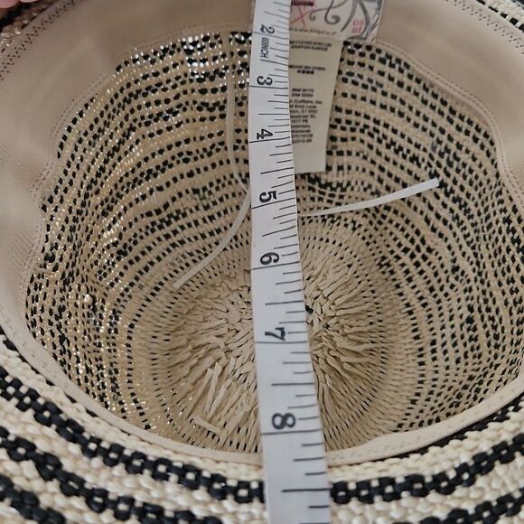 New Free People Soft Spoken Packable Hat - Picture 5 of 7